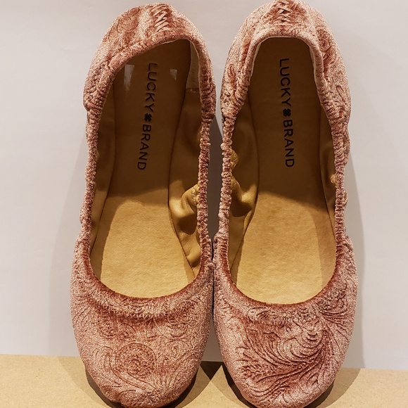 Lucky Brand Emmie Flats in Sable color - Picture 4 of 6